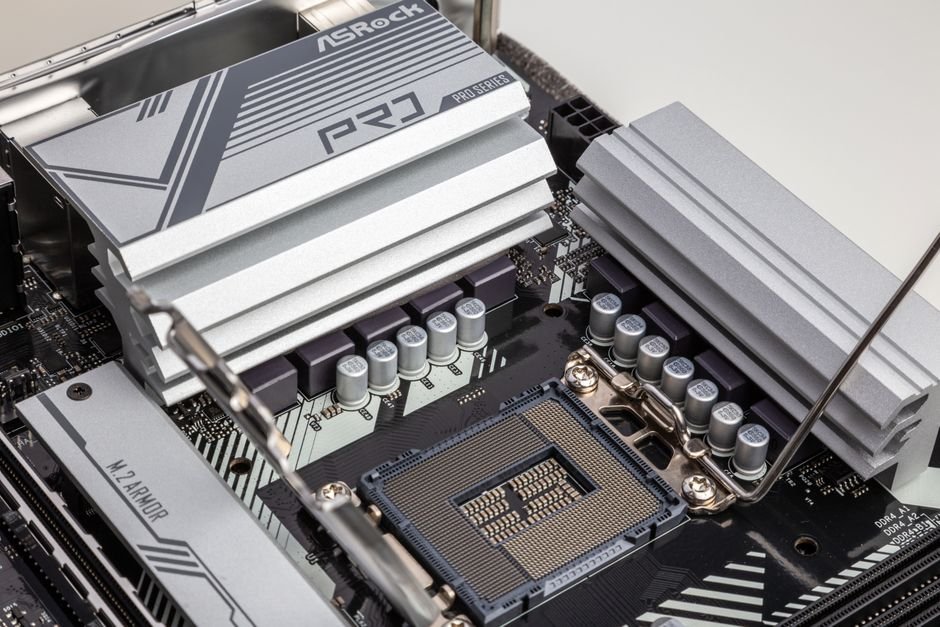 SATA vs NVMe SSD: Speed, Price & Compatibility 2026