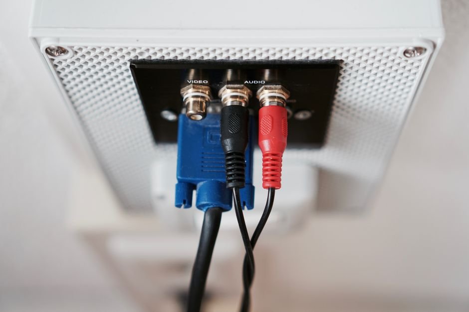 How to Convert Phone Jack to Ethernet: Wiring Guide 2026