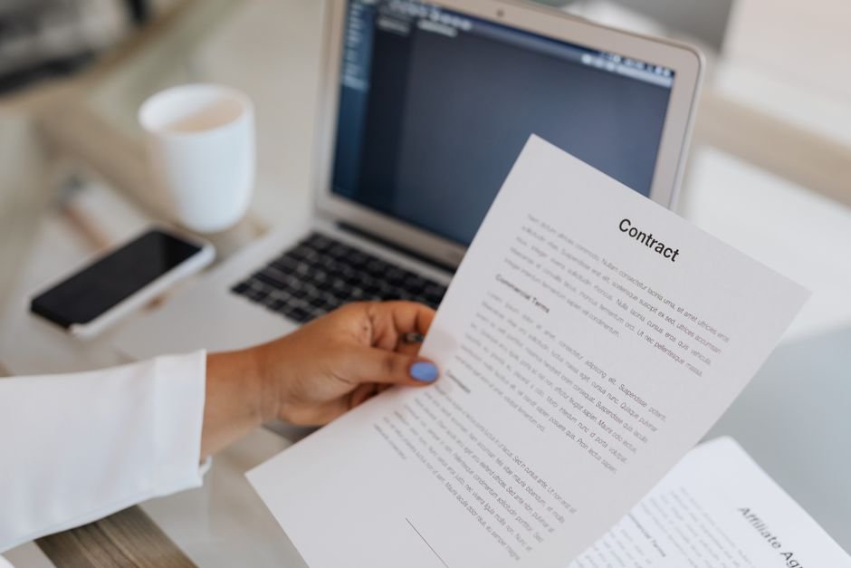 How to Check If a File Was Made with AI: 5 Methods