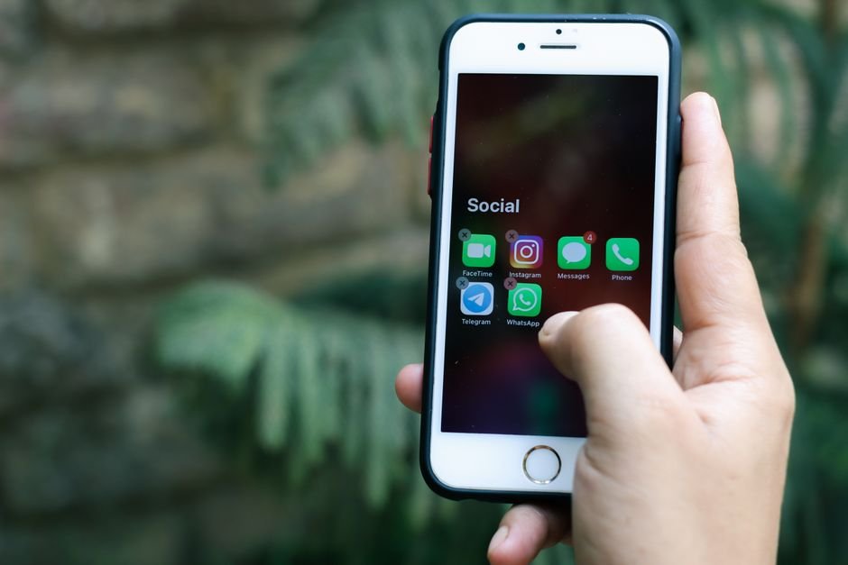 How to Automate Instagram Comments to DM: 5 Methods